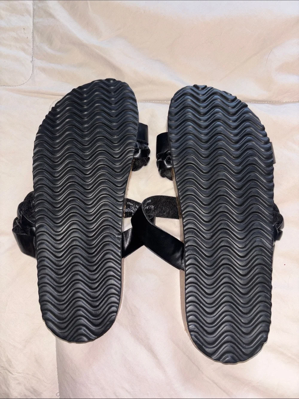 Footbed sandles